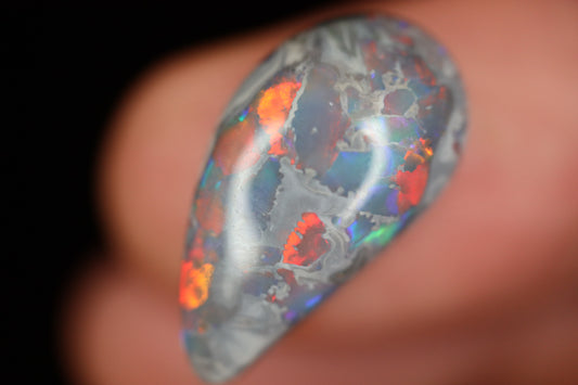 Semi Black Opal OA2025 4,32 ct.
